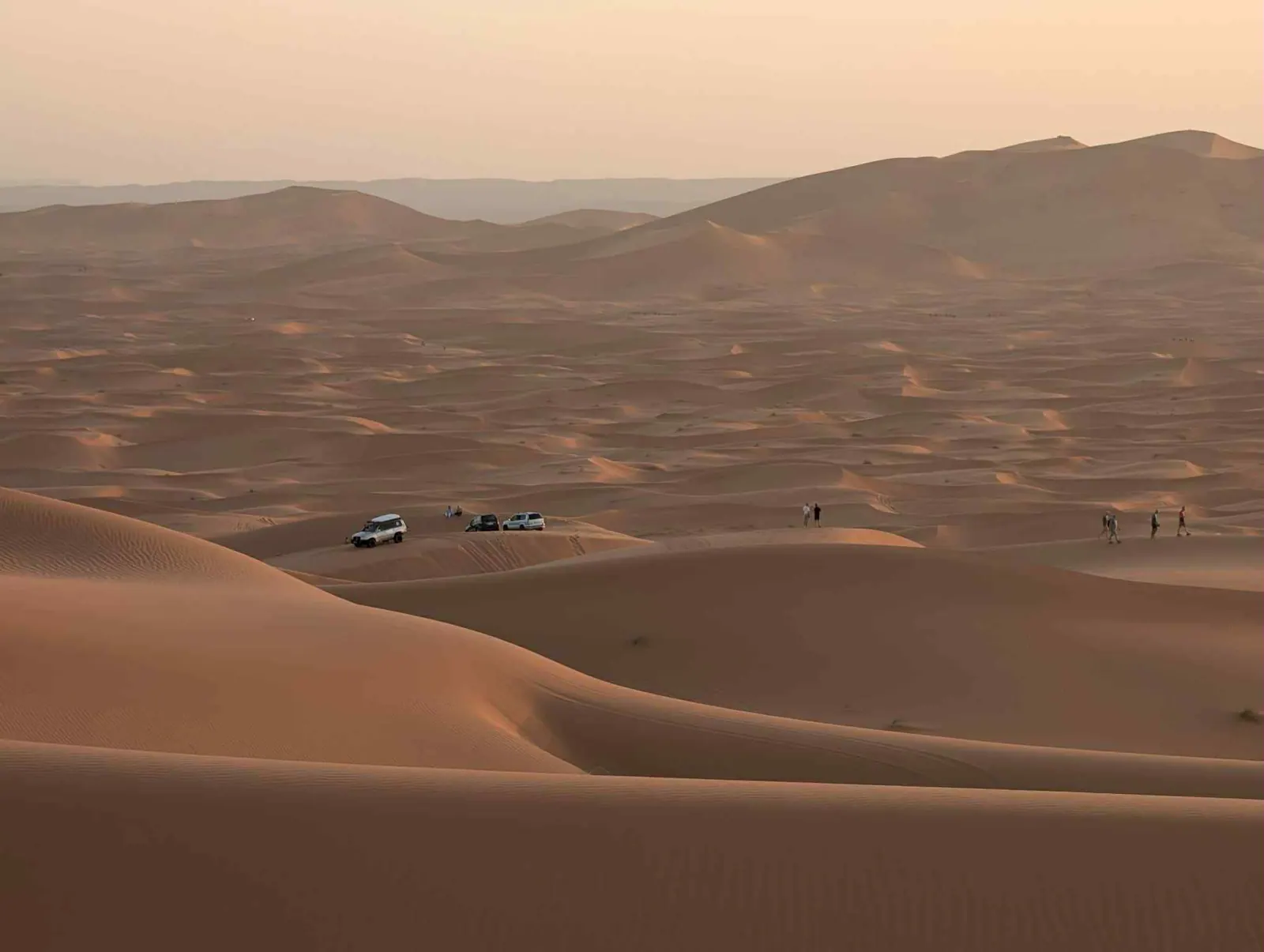 Land Cruiser dans les dunes